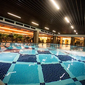 5* Otel Grand Harilton